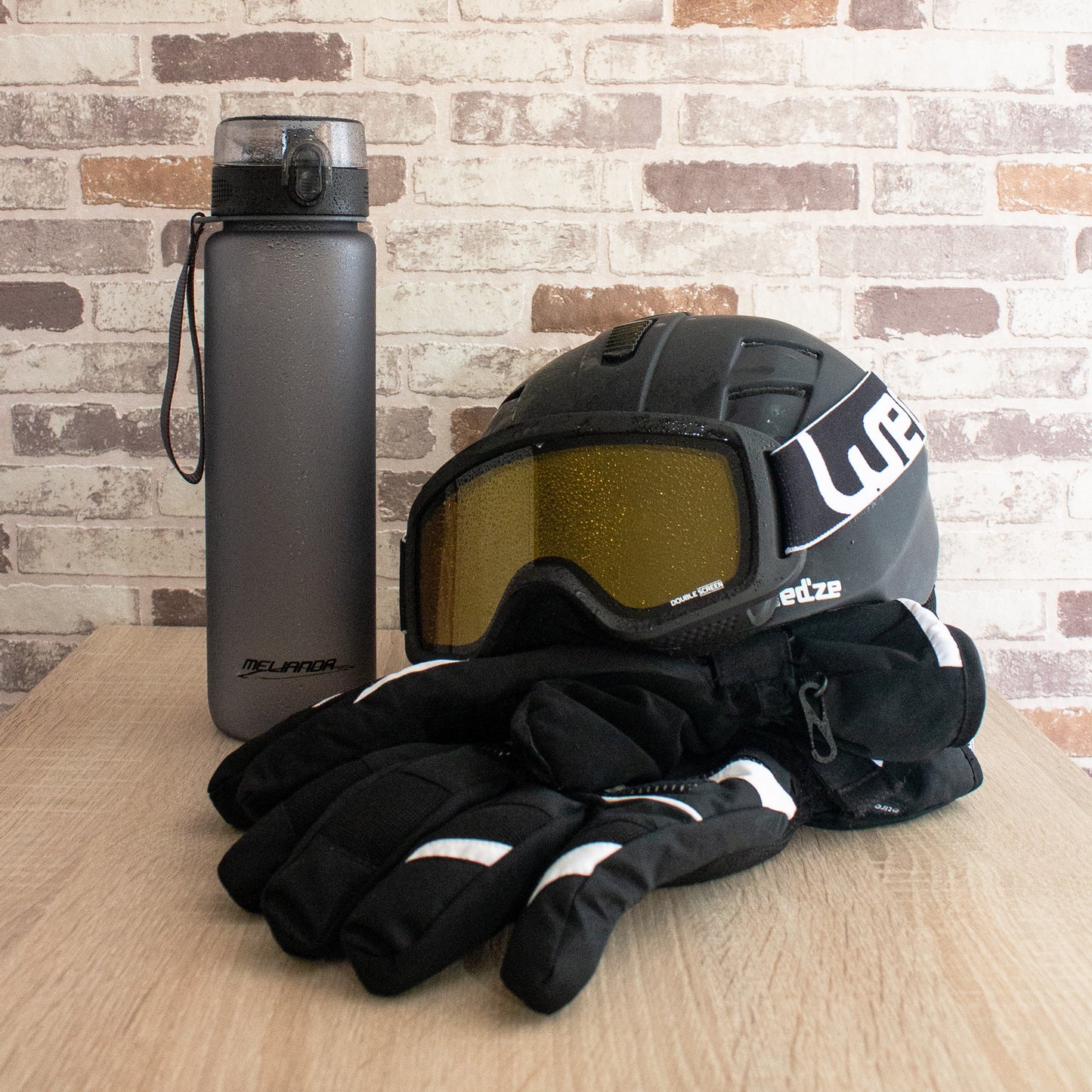 MELIANDA MA-7350 1000 ml Trinkflasche mit Nylon Handschlaufe Grau